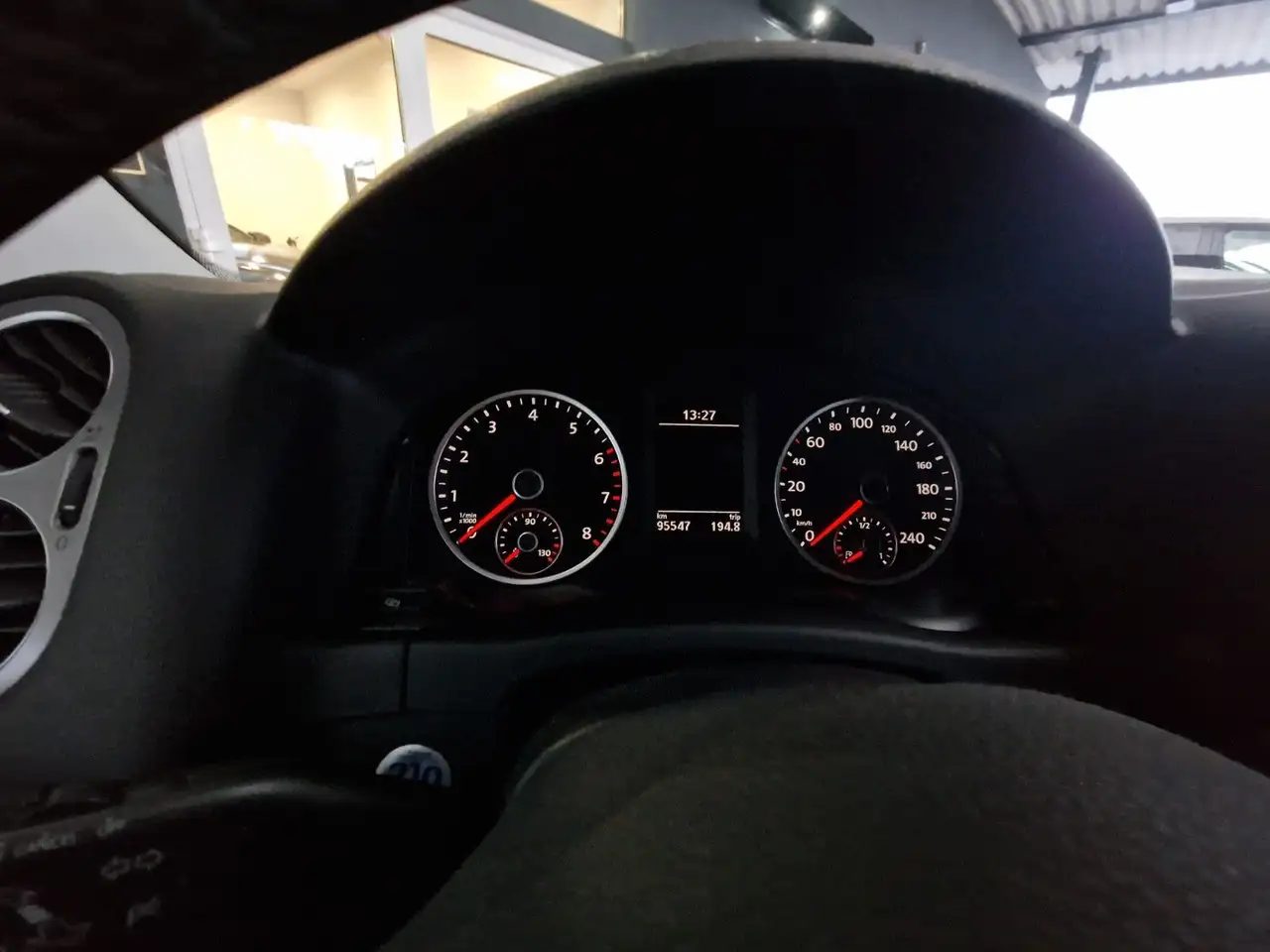 Volkswagen Tiguan – Bild 14