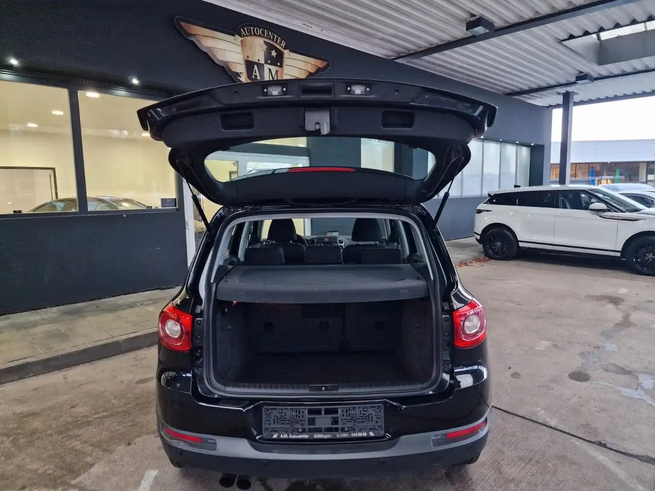 Volkswagen Tiguan – Bild 12